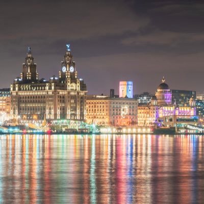 XWelshyogiC's profile picture. Yogi and Social Worker who supports LFC