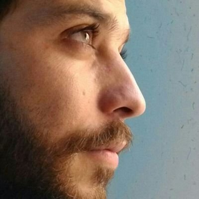 SELFasDESIGN's profile picture. طراحی، گفت‌وگوی من است با جهان.
فرم را از دل روایت و ریشه می‌سازم.