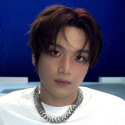 idgafnazione's profile picture. im very honest