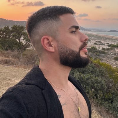 xmatteo13's profile picture. 