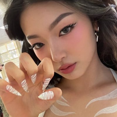 detectivespiano's profile picture. beautiful princess disorder yim/si/wan