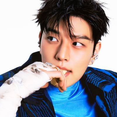 STREAM #KARMA by SKZ!!! - twilight no.1 listener / seungjin crumbs enjoyer