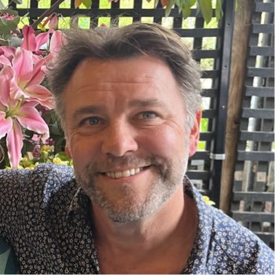 Associate Professor -Sports Journalism Course Leader @YourStMarys. NCTJ accredited. Confused Celt 🏴 dad, 🇮🇪 mammy. Trying to stay off Twitter.