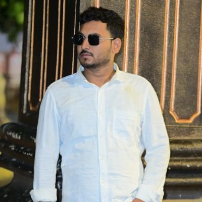 भारतीय,संवेदनशील हृदय राष्ट्रवादी,भारत को अखंड,सोने की चिड़िया और विश्वगुरु देखने सपना! जय श्री राम 🚩 𝙥𝙧𝙤𝙪𝙙 𝙩𝙤 𝙗𝙚 𝙃𝙞𝙣𝙙𝙪 🚩 🙏🏻