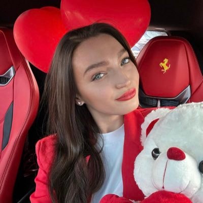 EvanHay28347's profile picture. I'm Evan-/hay the powerball winner of $310.5m$ I'm giving out $30,000 to the first 2k followers on my IG for personal assistance Dm me to claim now