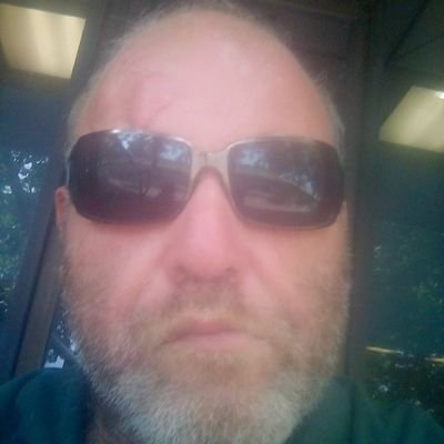 Im 48, 5'10 220 lbs brown hair blue eyes, honest God-fearing highly intelligent man.