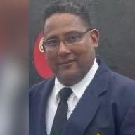 Lic.en derecho.Politologo y Comunicador. Emprendedor y creador del Proyecto de Reincorporar la Policía Municipal.