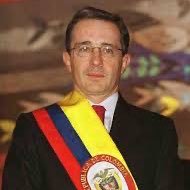 Mano firme corazón ♥️ grande. Lo del Presidente Uribe es injusto.