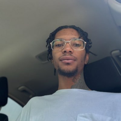 onlyadisa's profile picture. 