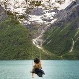 Peewe020703's profile picture. 