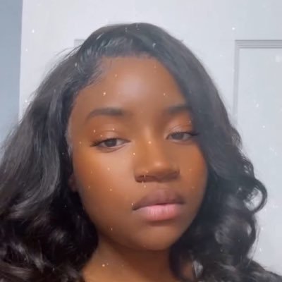 dvmnnlvyy's profile picture. don’t be sorry, just duckkk