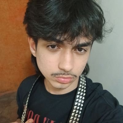 Maahtias_13's profile picture. Um quarto grande para alguém tão solitário