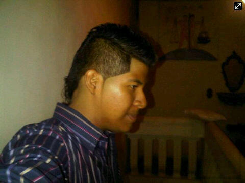 Divertido xevere conoceme y sabras mas d mi :)