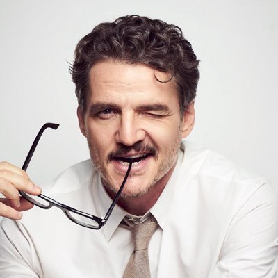 Fan account posting updates and daily content of the amazing Chilean actor Pedro Pascal.