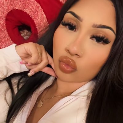 Jdolllasign's profile picture. 