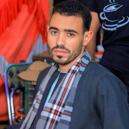 أنا مسؤول أمام اللَّهَ..
عن صدقي. وعن نوايا قلبي. ولستُ مسوؤل عن نوع تفكيرك.
(🇦🇹♥️ الزمالك يامدرسه فن ولعب وهندسه 🇦🇹♥️ )