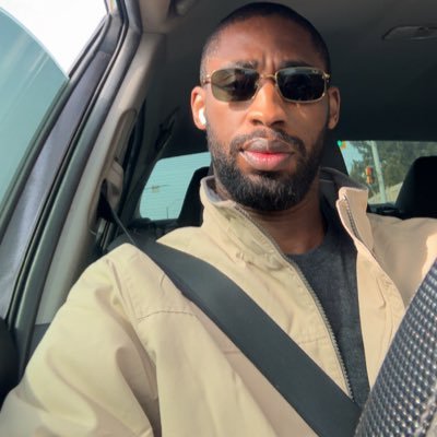 🇦🇫 🇳🇬... #HappyChild😊… #ProudYorubaBoy (Ijebu)✌🏼… #ManchesterUnited⚽️…. #GSW🏀… #GoLeafsGo 🍁🏒🥅…