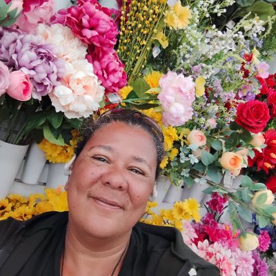 Author, Writer, Public Speaker, Supporter, and friend to the #MentalHealth, #DisabilityTwitter, and #MutualAidRequest communities 🍉🍉🍉 #FreePalestine