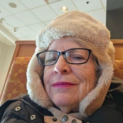 Oliviamiller67's profile picture. Good bless America and space X, am a cybersecurity expert. love my family and friends, I’ll always protect my people as God protects me.