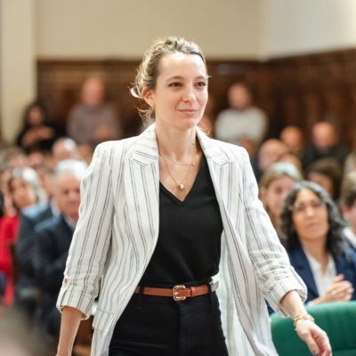 CJodal's profile picture. Directora Maestría en Finanzas en UCU Business School // Business Development Manager en Paullieronline