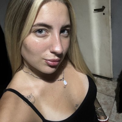 Born in California, where the sun’s hot and so am I 🔥
Ready to score? 💋
DM me dont be shy👇💌
