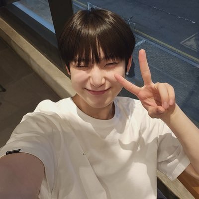 ThoVn66397622's profile picture. 🐯🐰