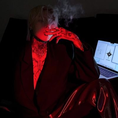 : ̗̀➛𝐄𝐑𝐑𝐎𝐑 404𒆫
                                                                               ❝愛は何ですか ❞