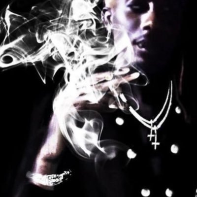 born2die9_'s profile picture. 