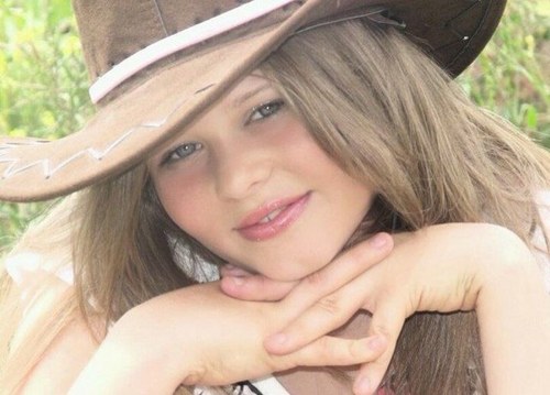 ShazzieClemmens's profile picture. 