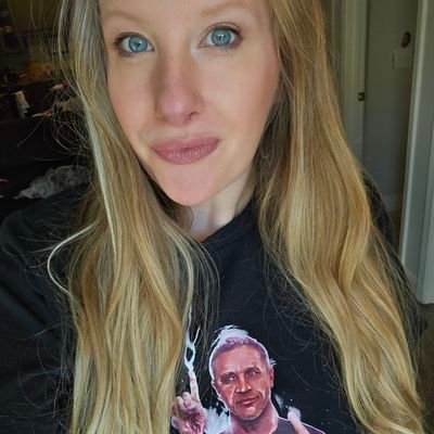 just here to support your work and buy your merch. Tom Hardy enthusiast, in love with Devon Sawa.