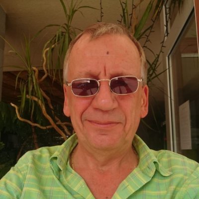 Genie1663's profile picture. 