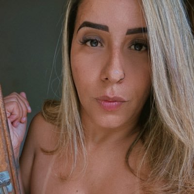 Entregue-se para a vida! ✨ Investigadora Criminal 👩🏽🎓 Mamãe da Helena e do Kauã