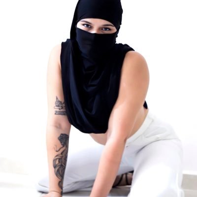 Wild Arab slut, dripping sin and lust. Lips curse, girls crave me, hands punish boys. Filthy, savage, no limits. Live raw & OnlyFans. DMs for twisted souls.