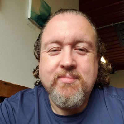 Welshman living in Ohio. Dad, husband, son, sibling, friend & cat grandparent. Casual gamer & sports fan, occasional poet.