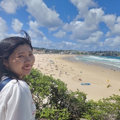 兼業ライター/社会人/旅好き/ 公務員→🇦🇺ワーホリ→帰国して就職→フリーランス転身目指して奮闘中/英語で毎日外国人と話す仕事してます /日本と世界を繋ぐ存在になりたい /#ノマドニアチェンマイ3期/#マーブルスクール6期性