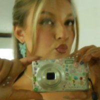petite princess (@venicebit3h2000) 's Twitter Profile