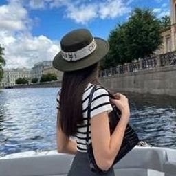 Maudah835's profile picture. 旅の意義は目的地にあるのではなく、途中で出会う人と事柄にある
