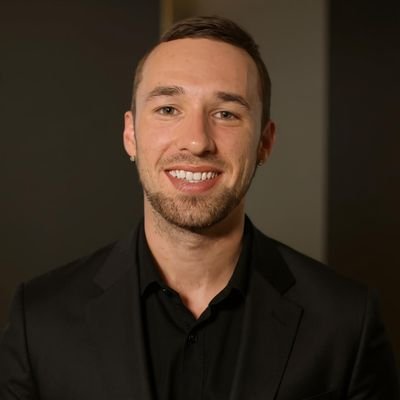 AurelioDePourcq's profile picture. AI & Business Growth Architect | Generated over €1b in Sales for International Real Estate | +€1m/MRR
