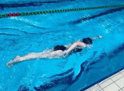 dong2703971950's profile picture. 简单快乐