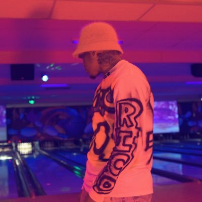 Pop Out available now ‼️🌺 https://t.co/EuJABdrG0w