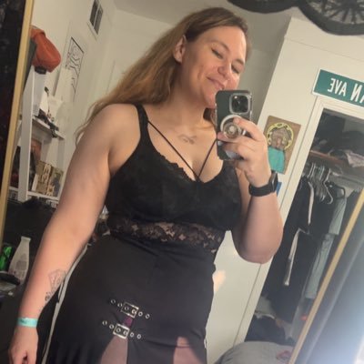 karindoesthings's profile picture. I like to take pictures, put my feelings on the internet, and talk about how much I like Death Match Wrestling. She/They