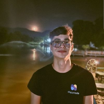 0xleo_dev's profile picture. Frontend dev