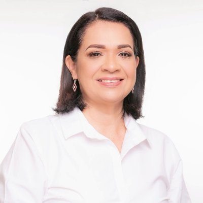 Coordinadora Estatal de la Comisión Nacional de Vivienda en Nayarit