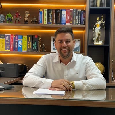 ArlindoCruzAdv's profile picture. Advogado e sócio proprietário do Escritório de Advocacia Arlindo Cruz & Advogados Associados. Pós-graduando em Direito Penal e Direito Processual Penal.