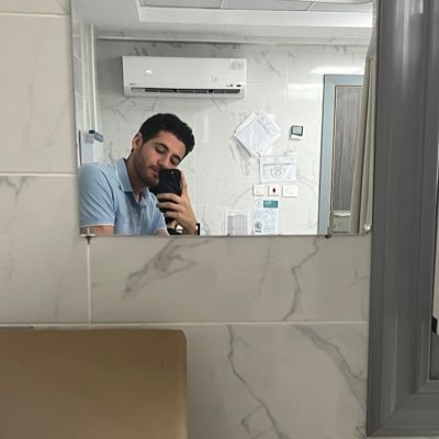 ها هم أمامَك، مَتْنُ نصٍّ أنتَ حاشيةٌ عليهِ وَهَامشٌ..!