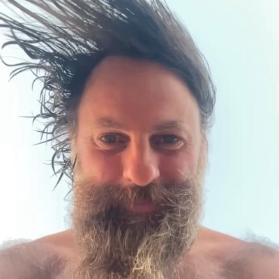 Simon Q (human, 3,3,3) Profile
