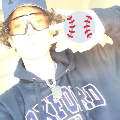 Hi. My name sean Im russian. I like drain gang. And cats