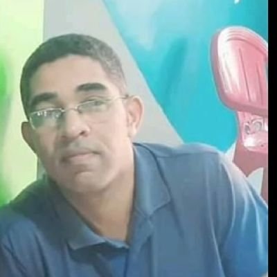 Welling260898's profile picture. Querendo ou não,a vida te obriga a ser forte
! Brasil
Na dúvida, siga sempre pela ESQUERDA!