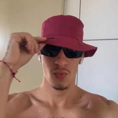 snowcau4's profile picture. 