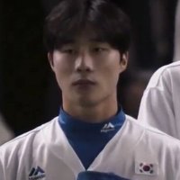 . (@hello_______0_) 's Twitter Profile